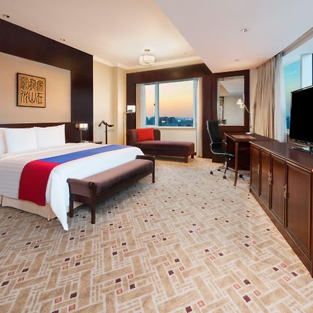 Crowne Plaza Shanghai Pudong By Ihg Luaran gambar