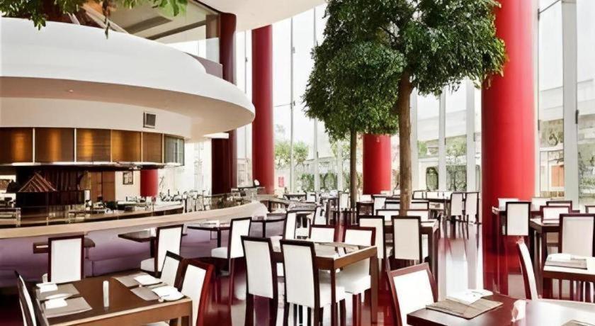 Crowne Plaza Shanghai Pudong By Ihg Luaran gambar